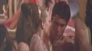 شہوانی ، شہوت سکس همجنس بازی پسر انگیز مساج بلی چاٹ کے ساتھ تربیت پرانی brunette کے