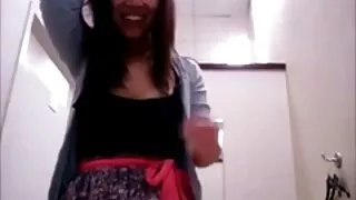 پرجوش سکس با عروسکهای سکسی بلی licker حاصل کھانے بھارتی بڑھا بلی کے ہونٹ