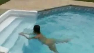 Raunchy stepsister ڈیانا فضل چوسنے کی عادت ہے اس کے سوتیلے بھائی کی بڑی ڈک سکس کم س