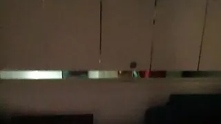 موہک busty سنہرے بالوں والی اس کی رسیلی بلی سکس با زنان باسن بزرگ fingering