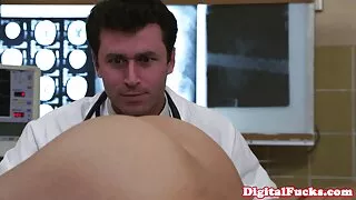 کٹر لطف کھیل ہی کھیل میں سنہرے بالوں والی کتیا skanky بارش دید زدن سکس دیگران DeGrey